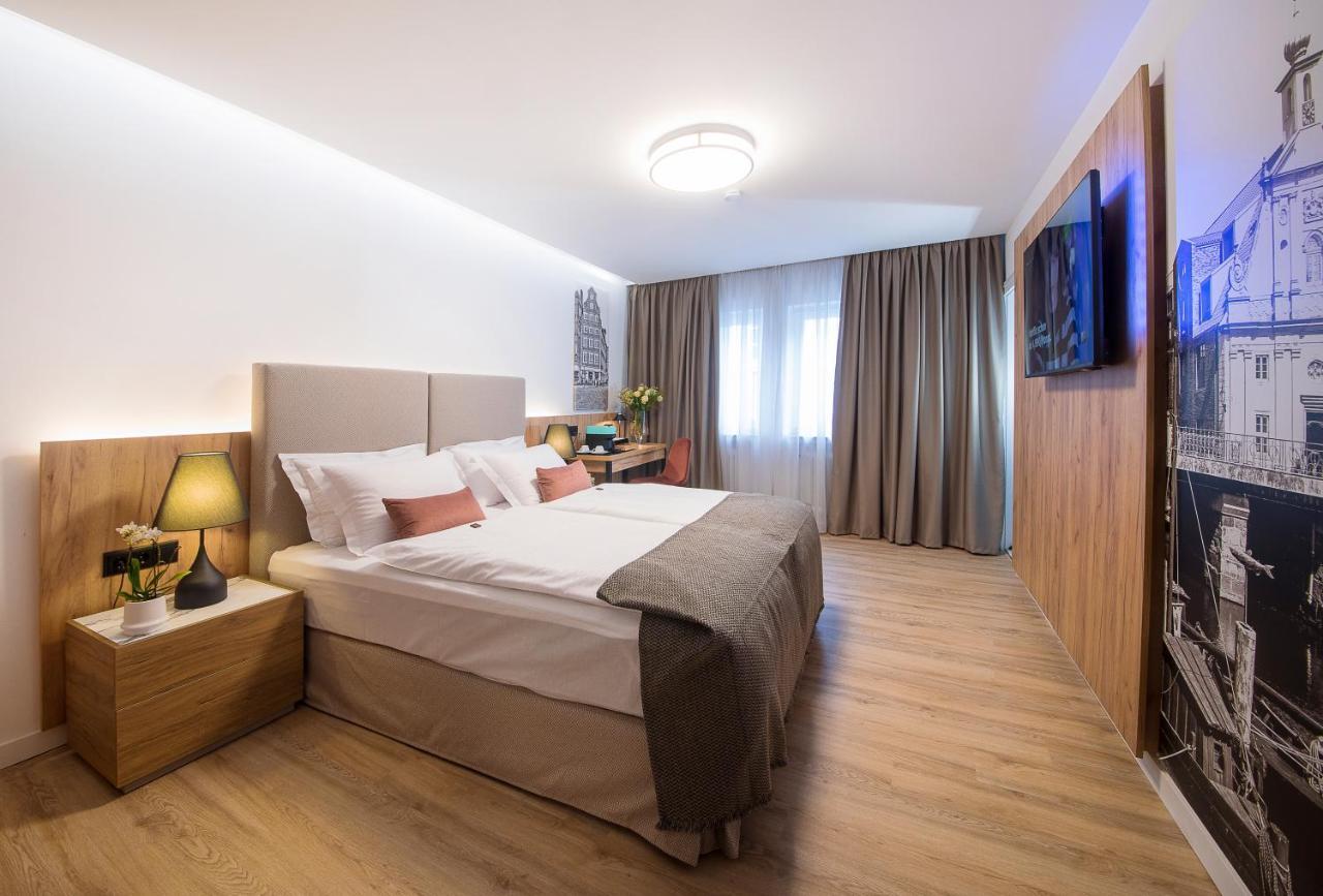 Deluxe Doppel-/Zweibettzimmer