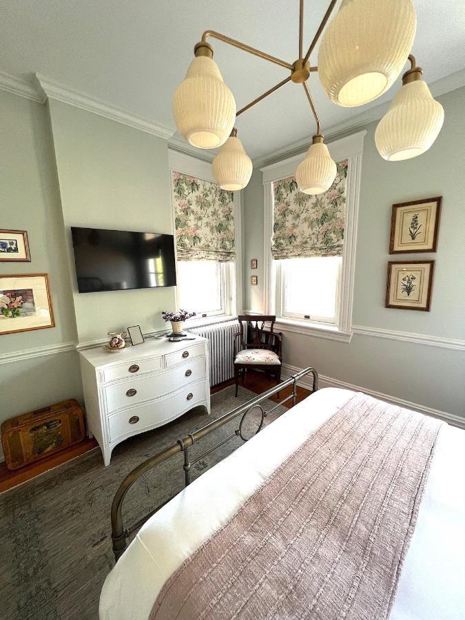 Queen Room Balcony