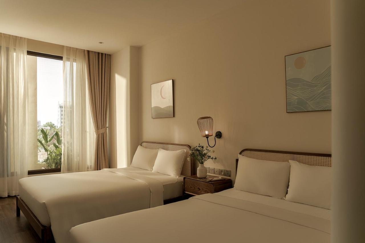Twin Room with City View