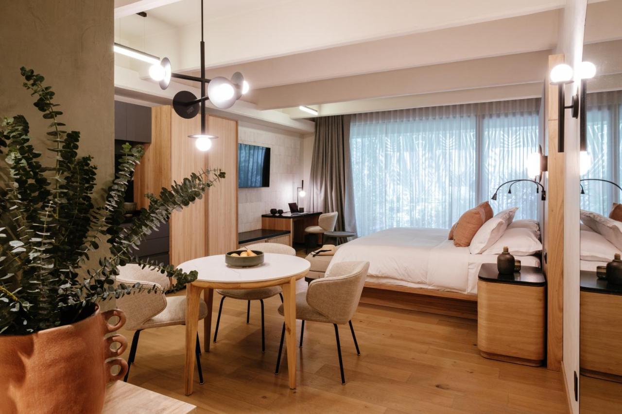Studio mit Balkon