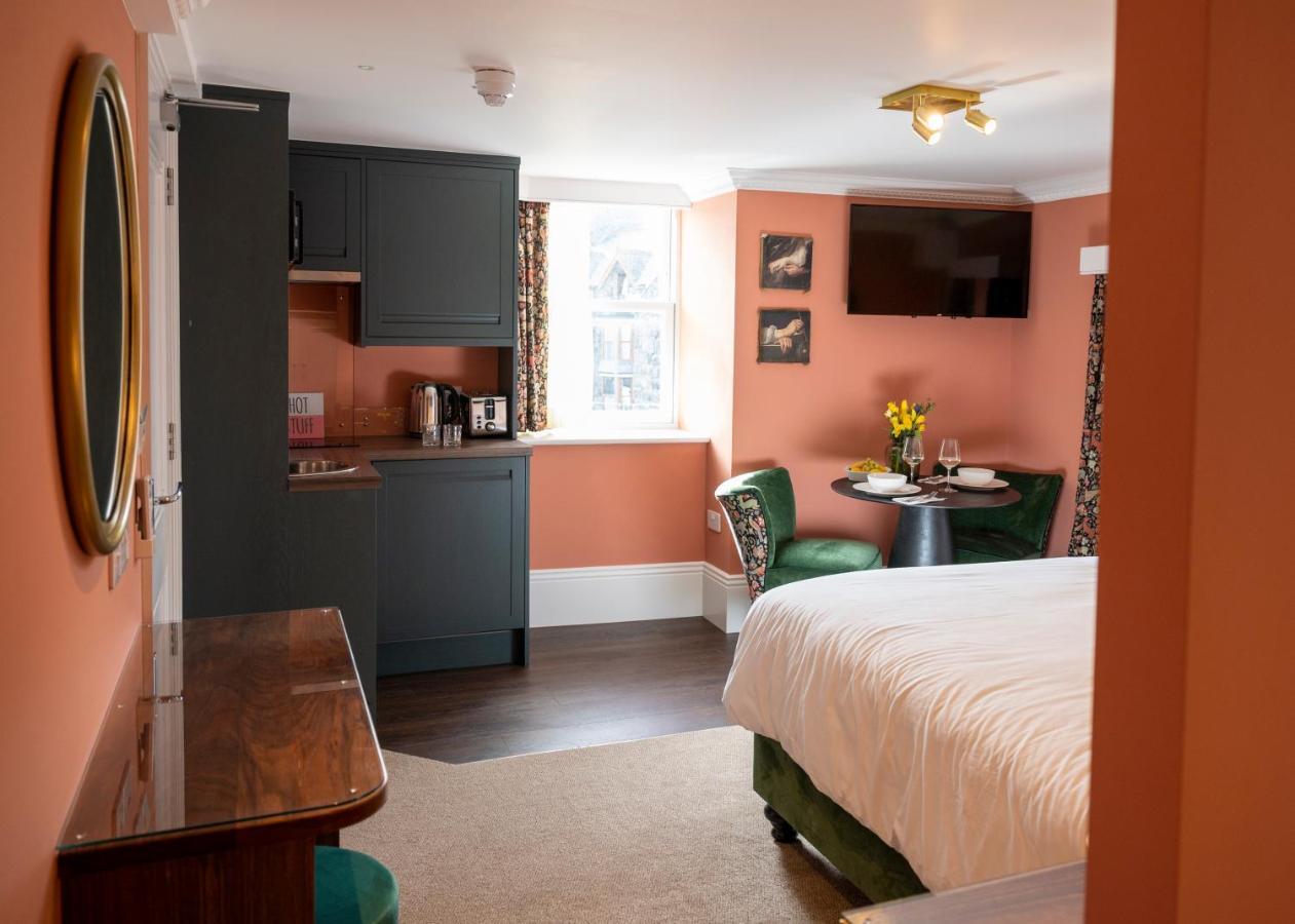 Second Floor King Room