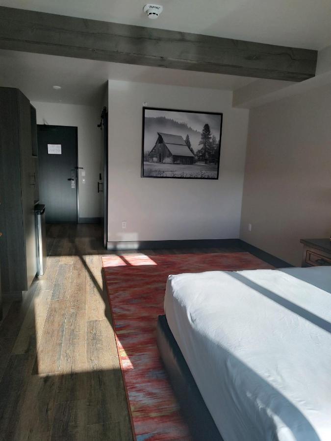 Superior Family Room