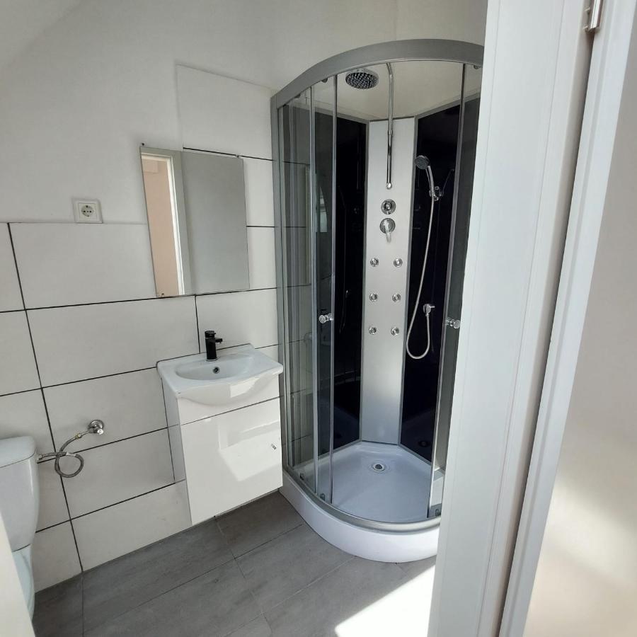 Eenpersoonskamer met Eigen Badkamer