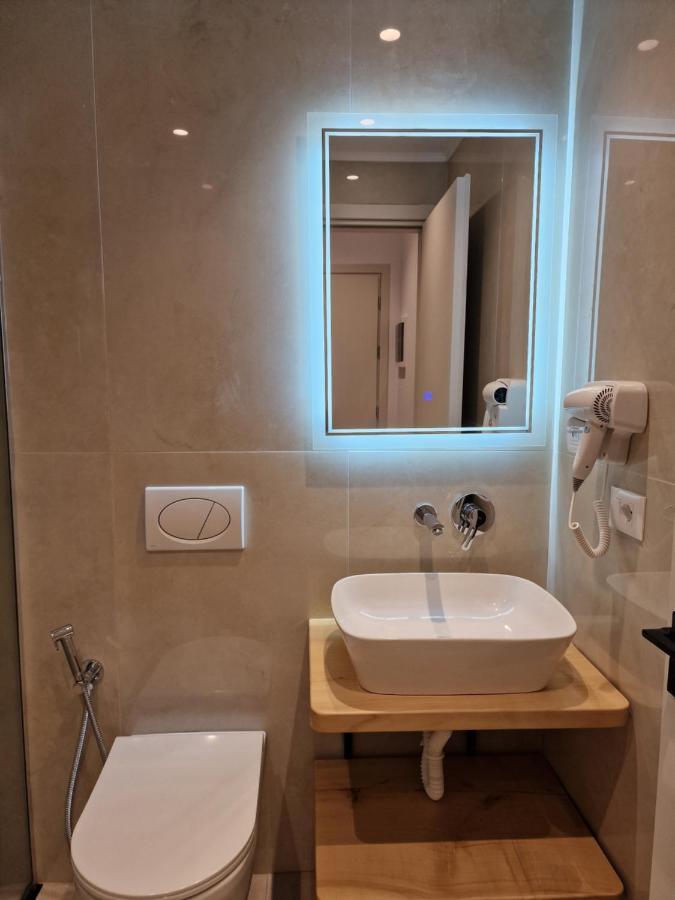 Economy Double Room with Pool View