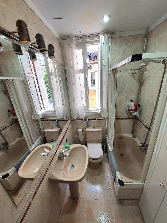 Habitación Triple con baño compartido