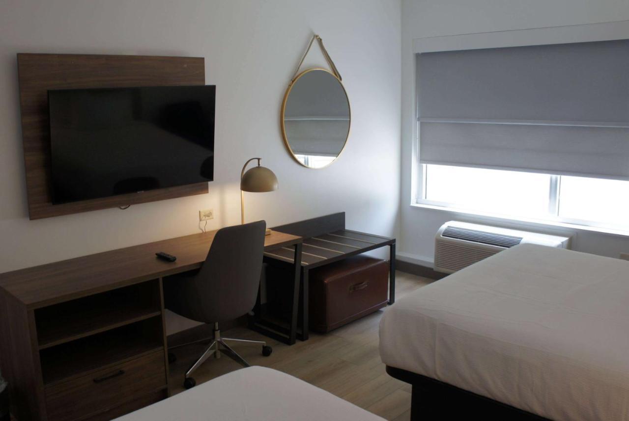 Queen Room with Two Queen Beds, Mobility Access and Roll-In Shower, Non-Smoking