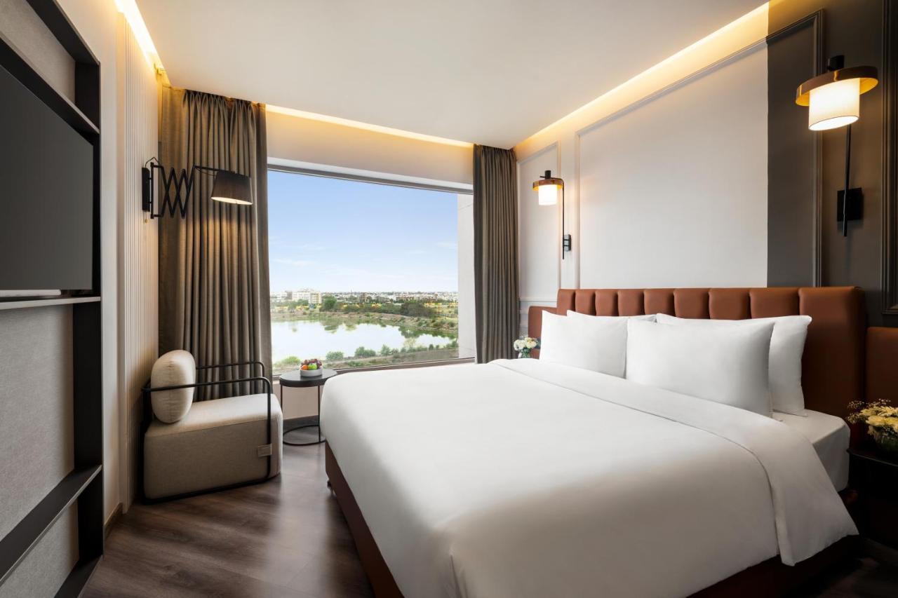 Deluxe King Room - 15% Discount Food & Beverages