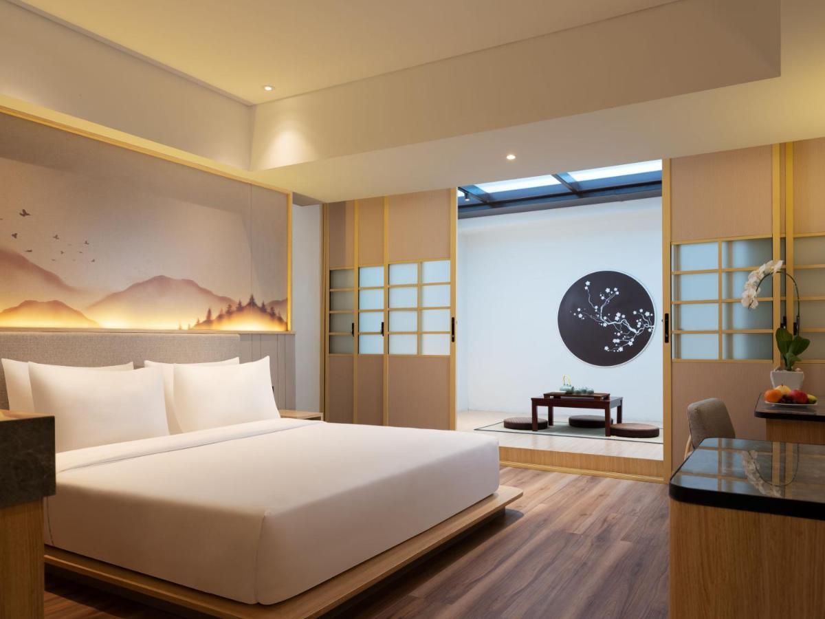 Suite King dengan Balkon