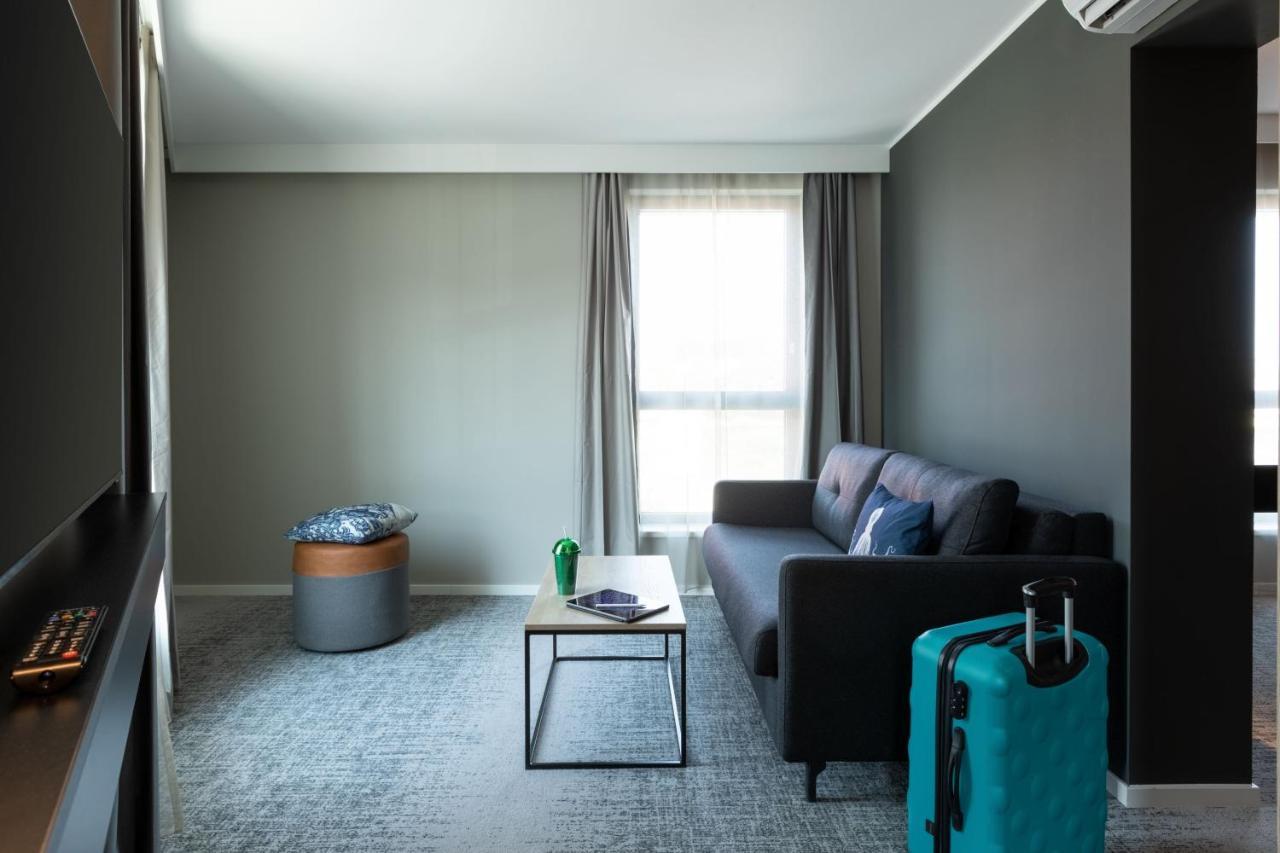 Moxy Extra Sleeper Queen Room Sofa Bed