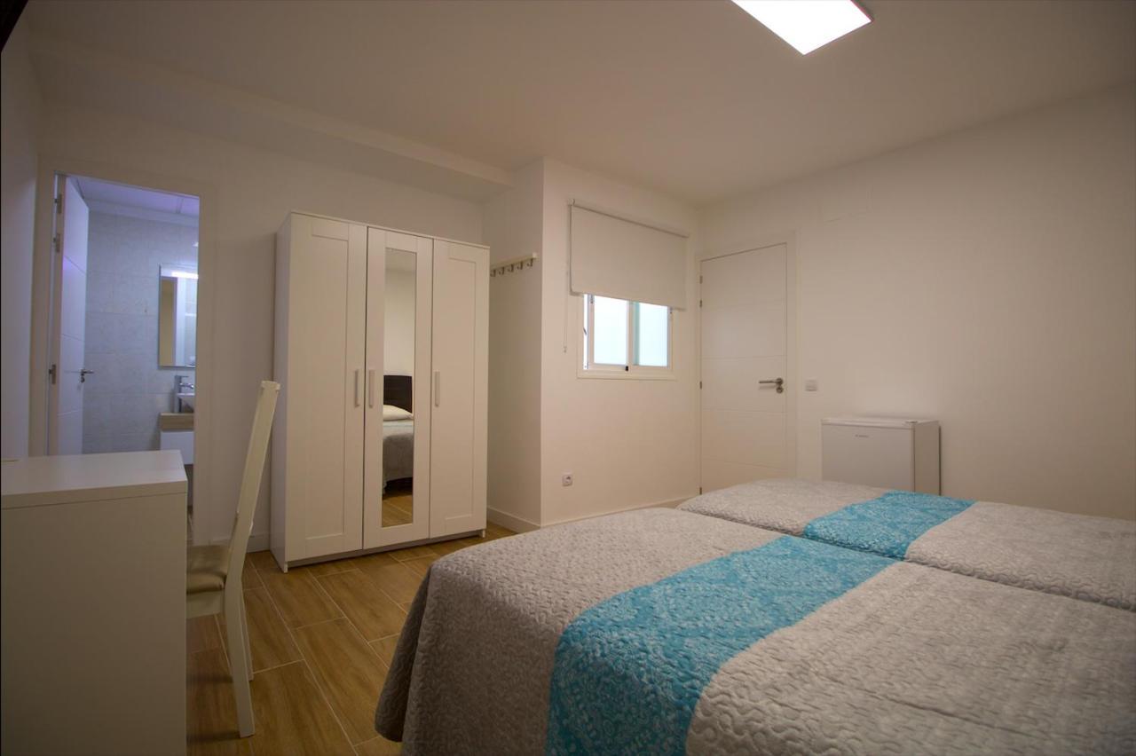 Double or Twin Room Private Bathroom