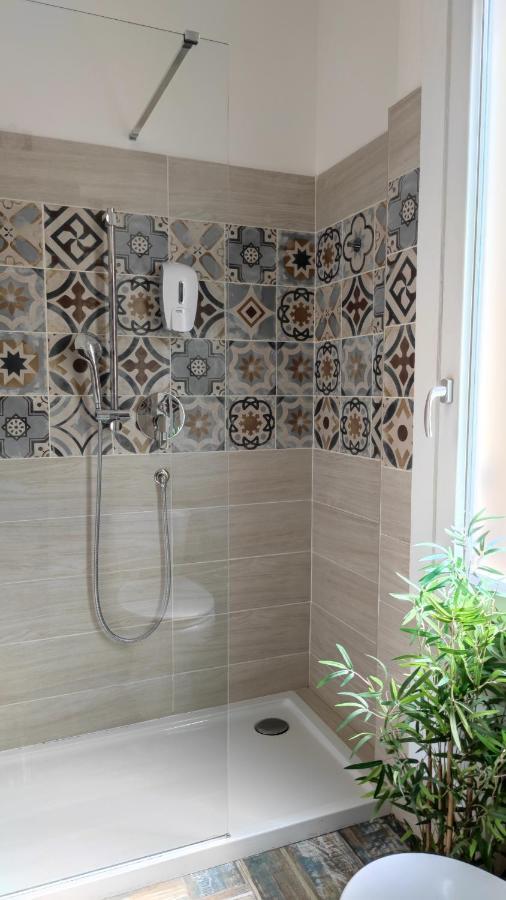 Single Room with Private Bathroom