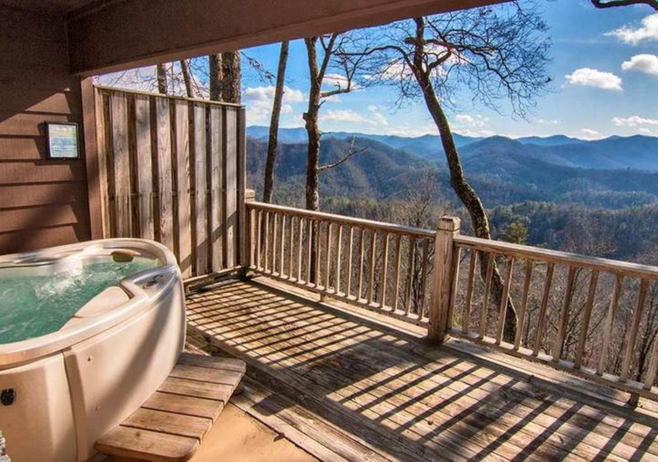 Junior Suite with Mountain View