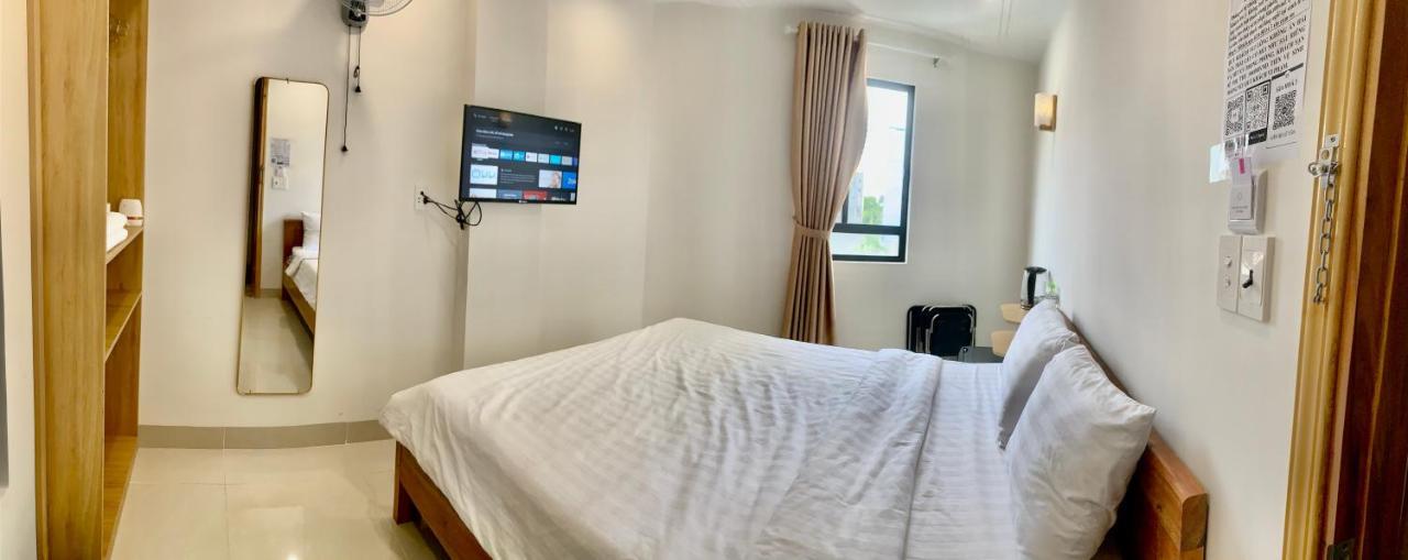 Phòng Deluxe Giường Đôi Có Vòi Sen