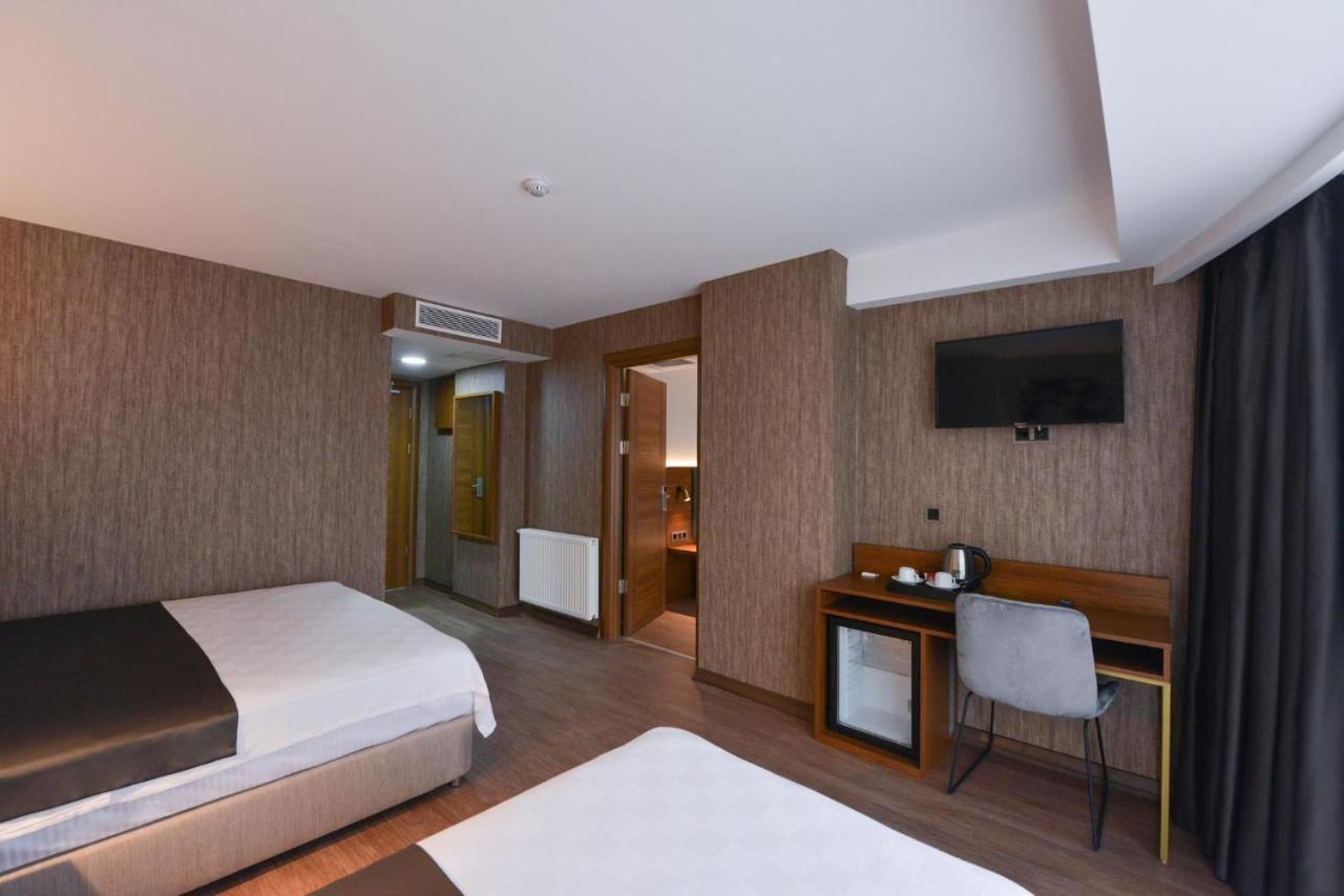Deluxe Family Suite,1472951260:JPEG