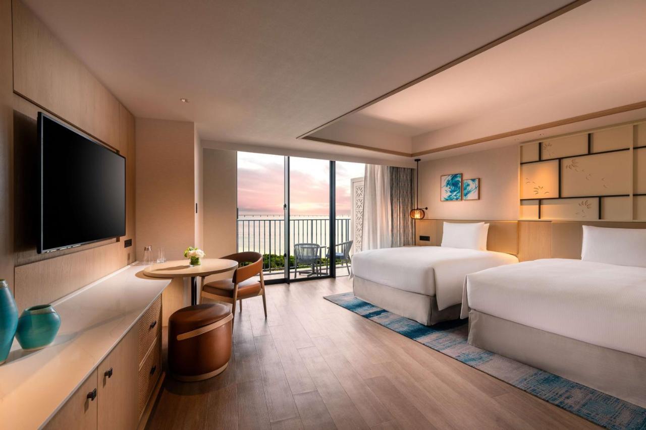 Premium Twin Room with Ocean View