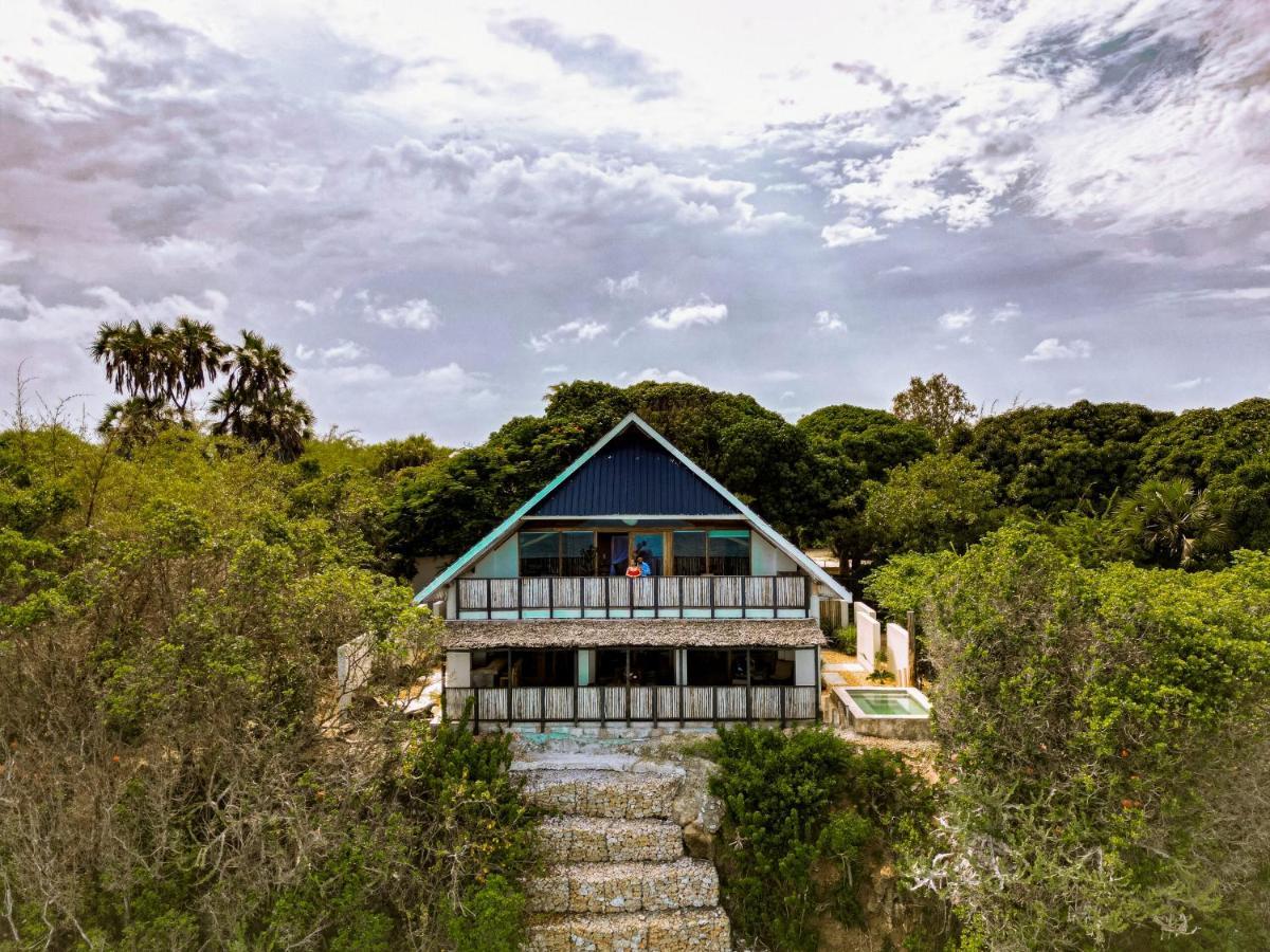 Superior Bungalow,1475153836:JPEG