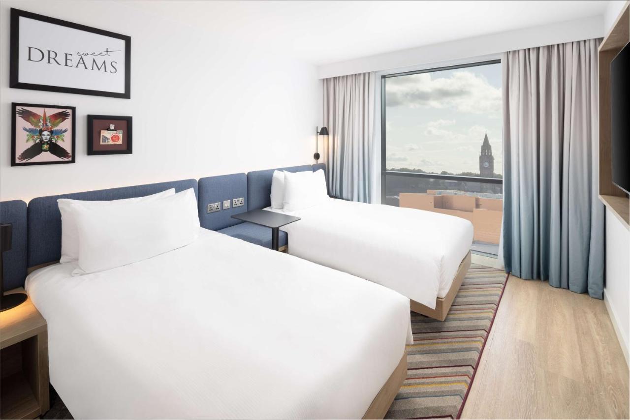 Twin Room,1476945940:JPEG