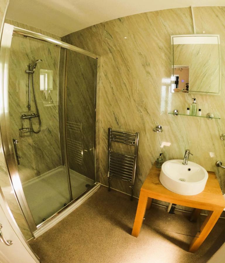 Deluxe Double Room with Balcony and Sea View