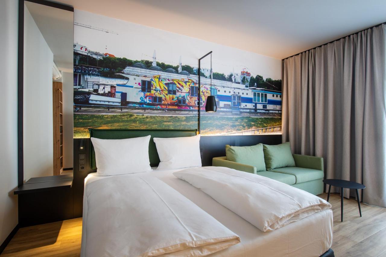 Lounge Room with Sofa Bed,1479533723:JPEG