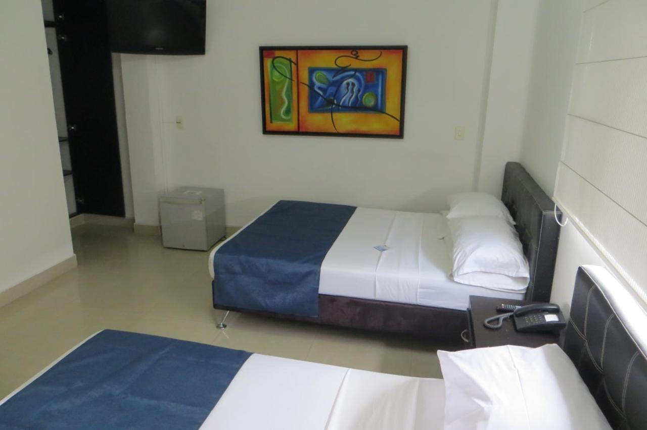 Twin Room,1479750176:JPEG