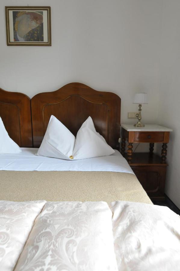 Doppelzimmer mit Seeblick