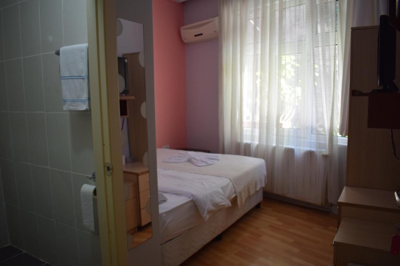 Standard Double or Twin Room,1480017998:JPEG