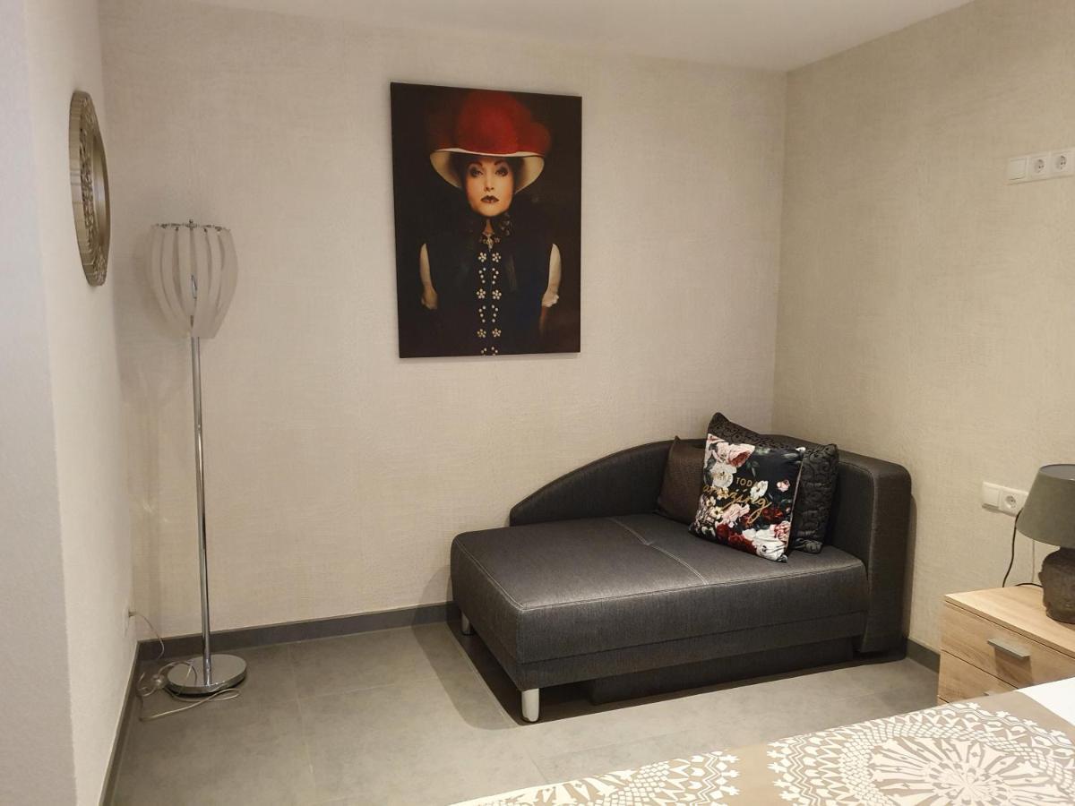 Vierbettzimmer Souterrain
