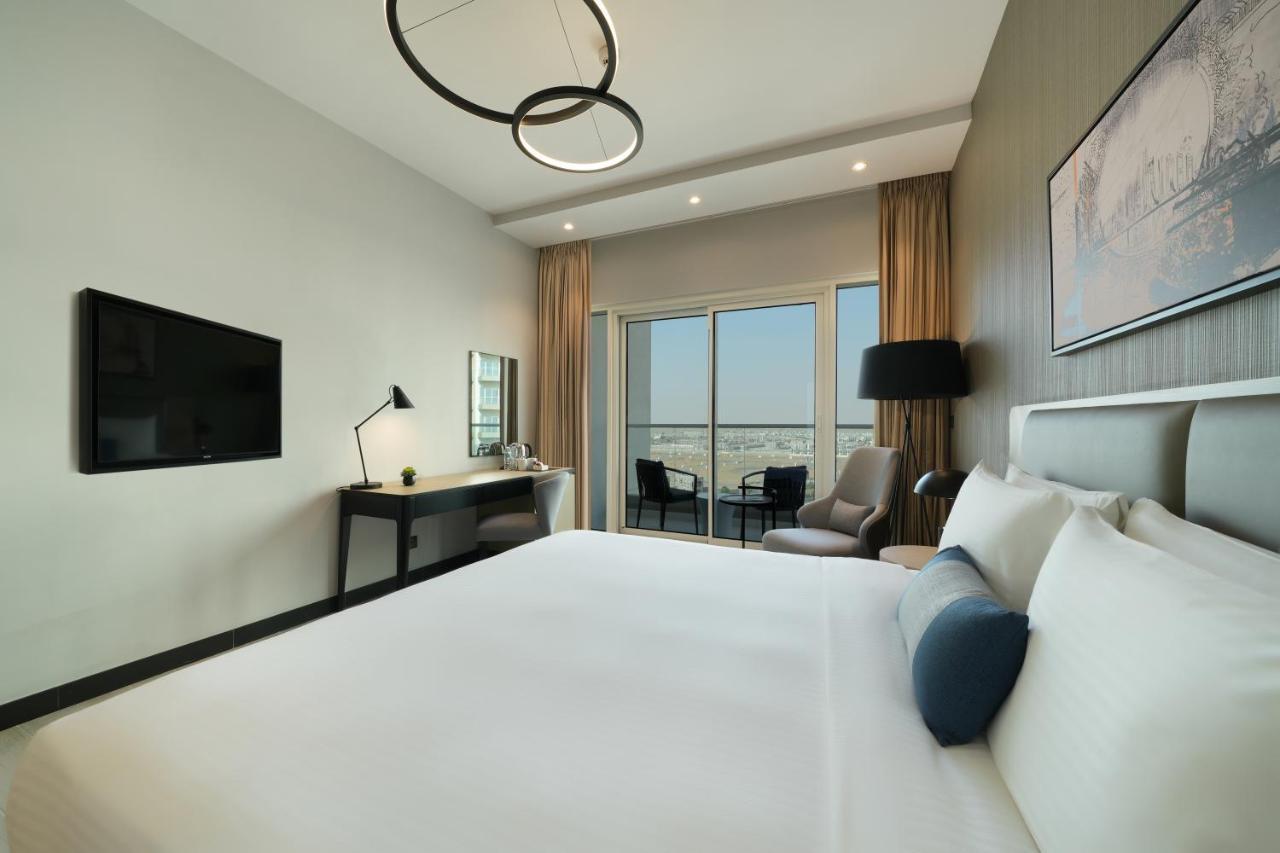 Guest Room – King Bed