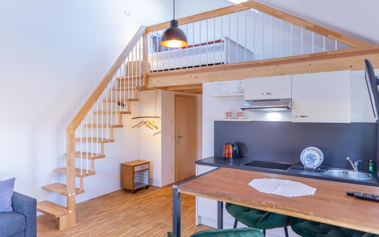 Doppelzimmer mit Balkon