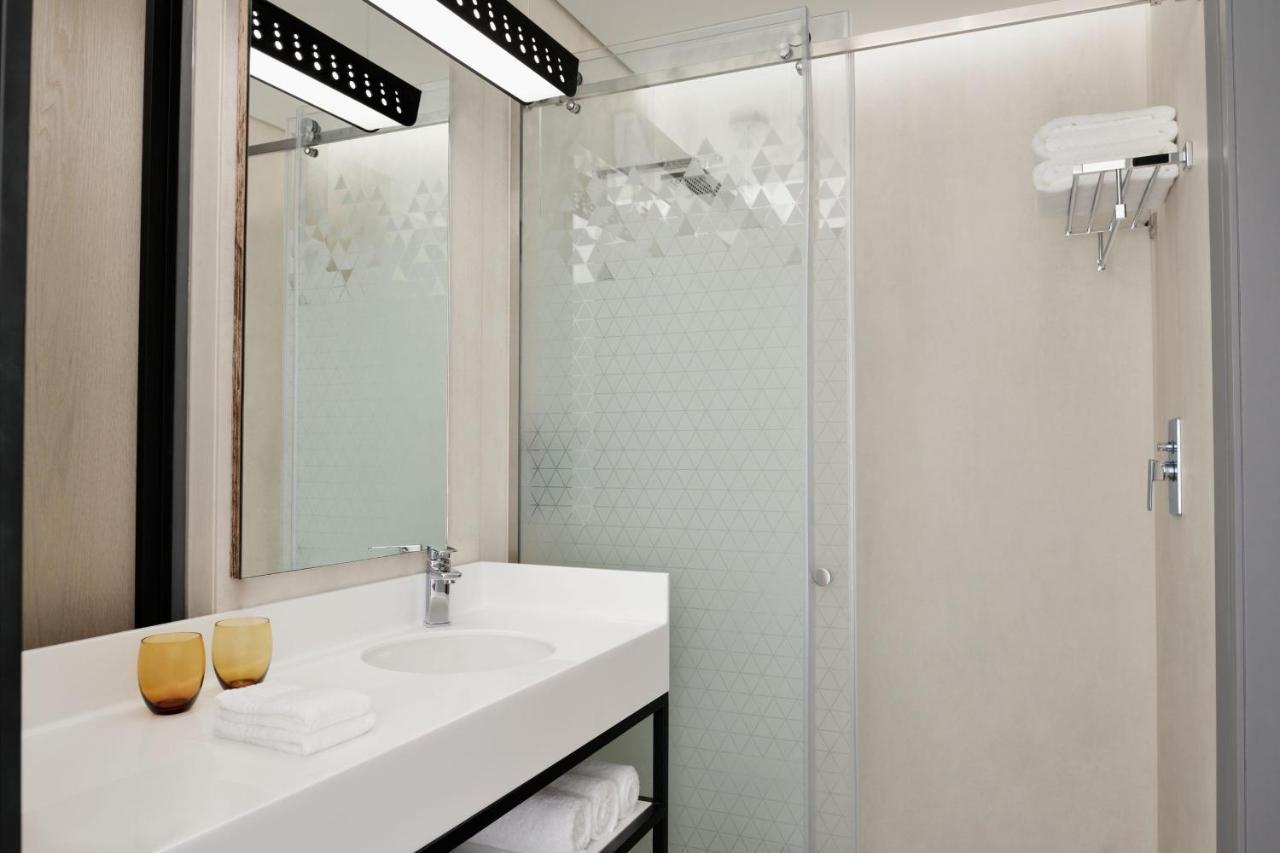 2 Bedroom Family Suite City view High floor
