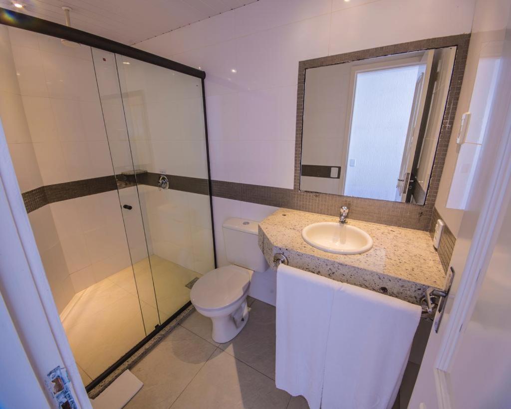Quarto Duplo