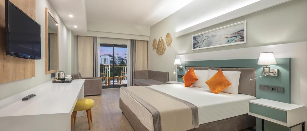 Superior Quadruple Room,1482045422:JPEG