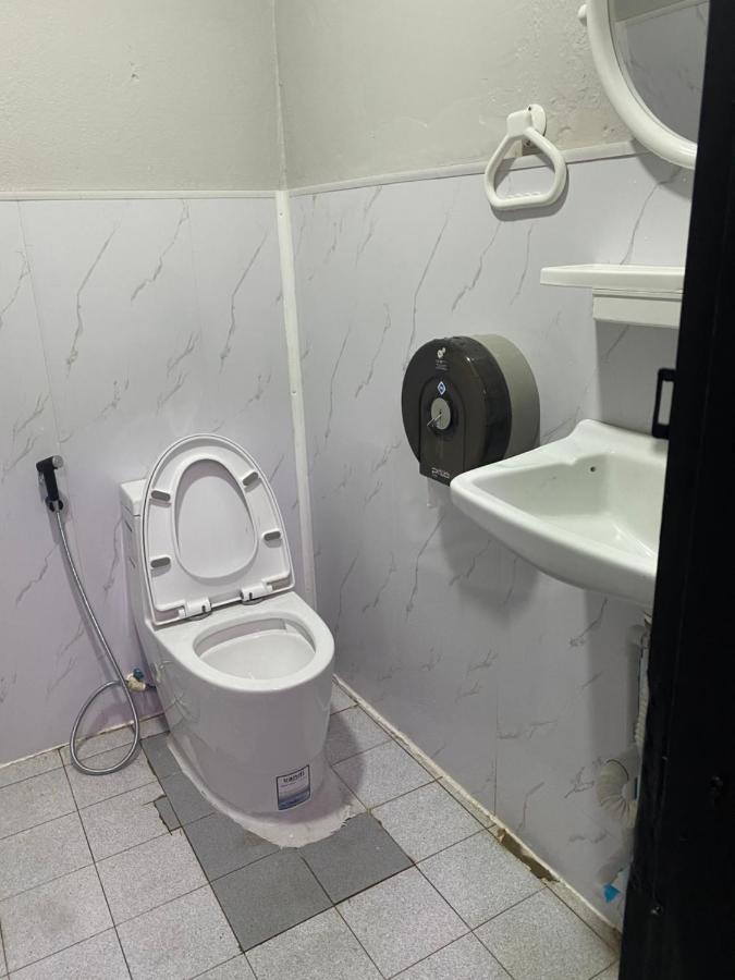 Deluxe Double Room Balcony,1482436328:JPEG