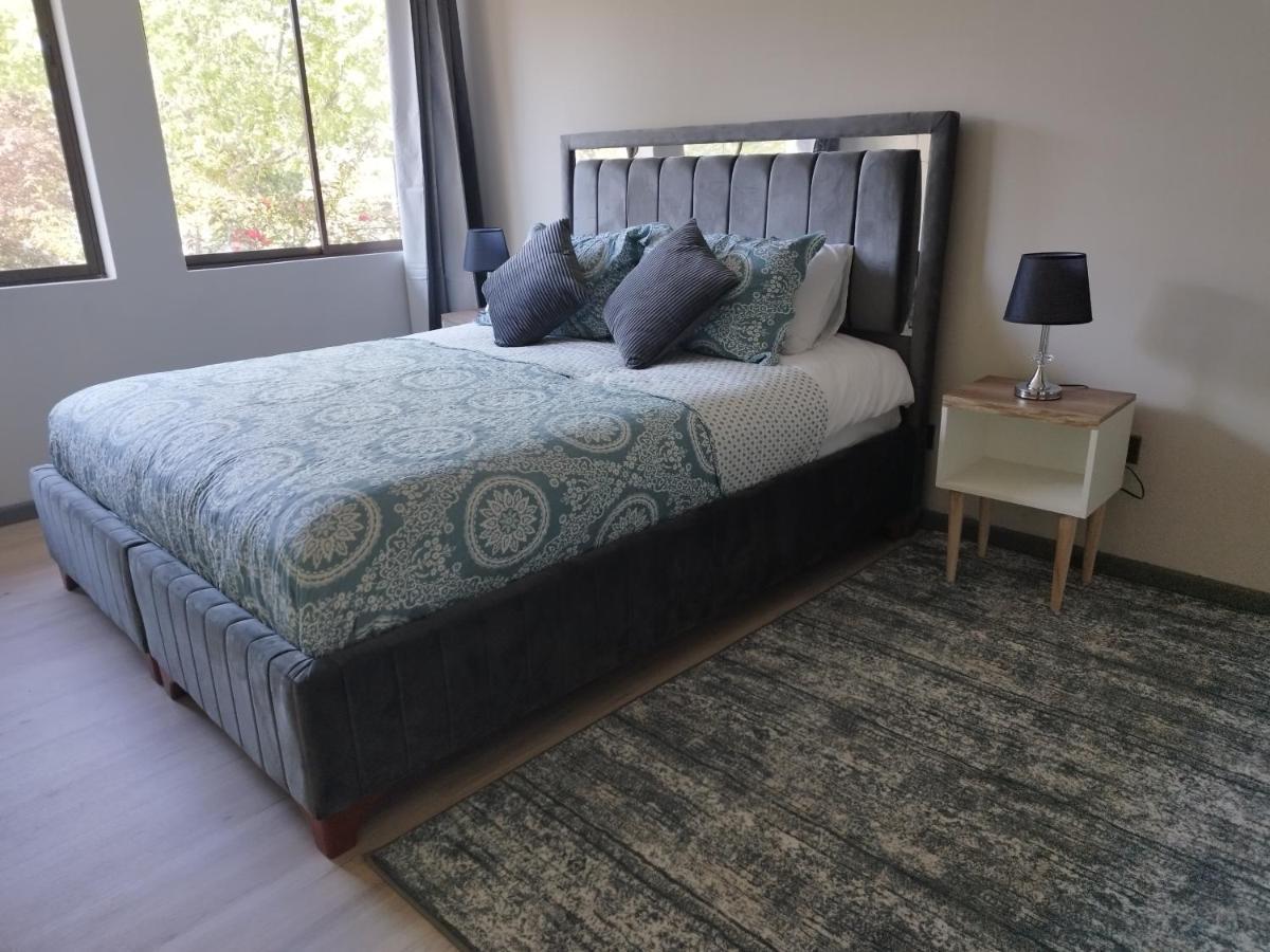 Quarto Duplo com Banheiro Compartilhado