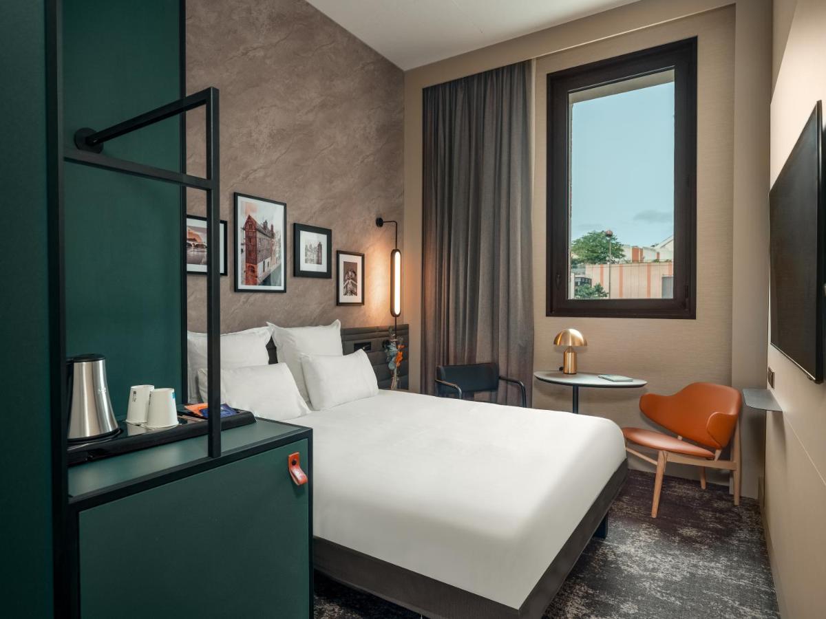 Superior Double Room,1484237165:JPEG
