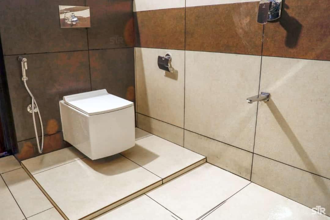 Deluxe Double or Twin Room with Balcony
