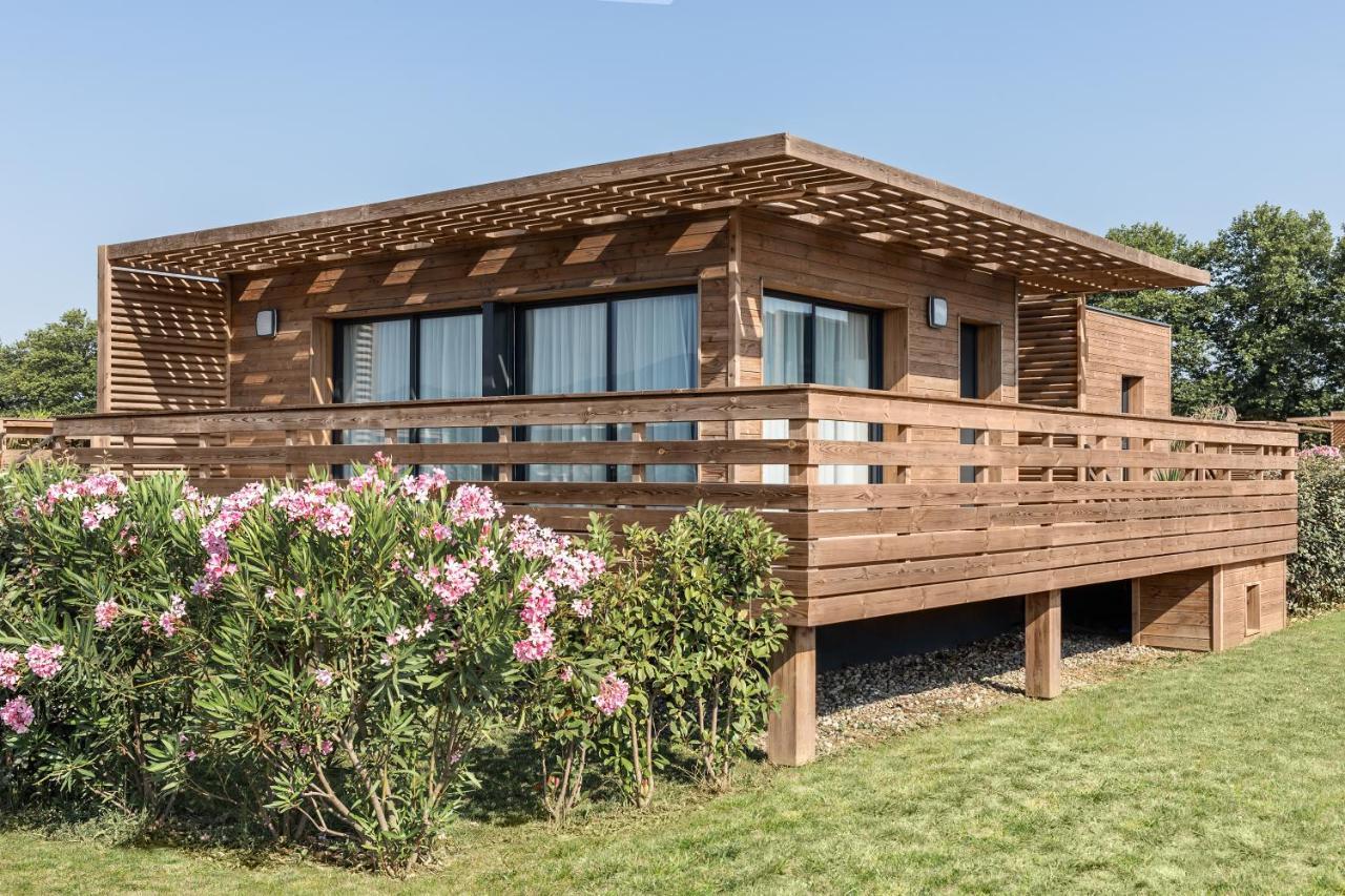 Villa 2 Chambres avec Climatisation, Terrasse et Jardin Privé (6 Personnes)