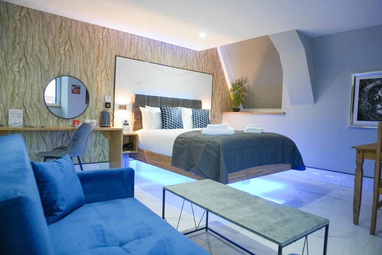 Deluxe Quadruple Room