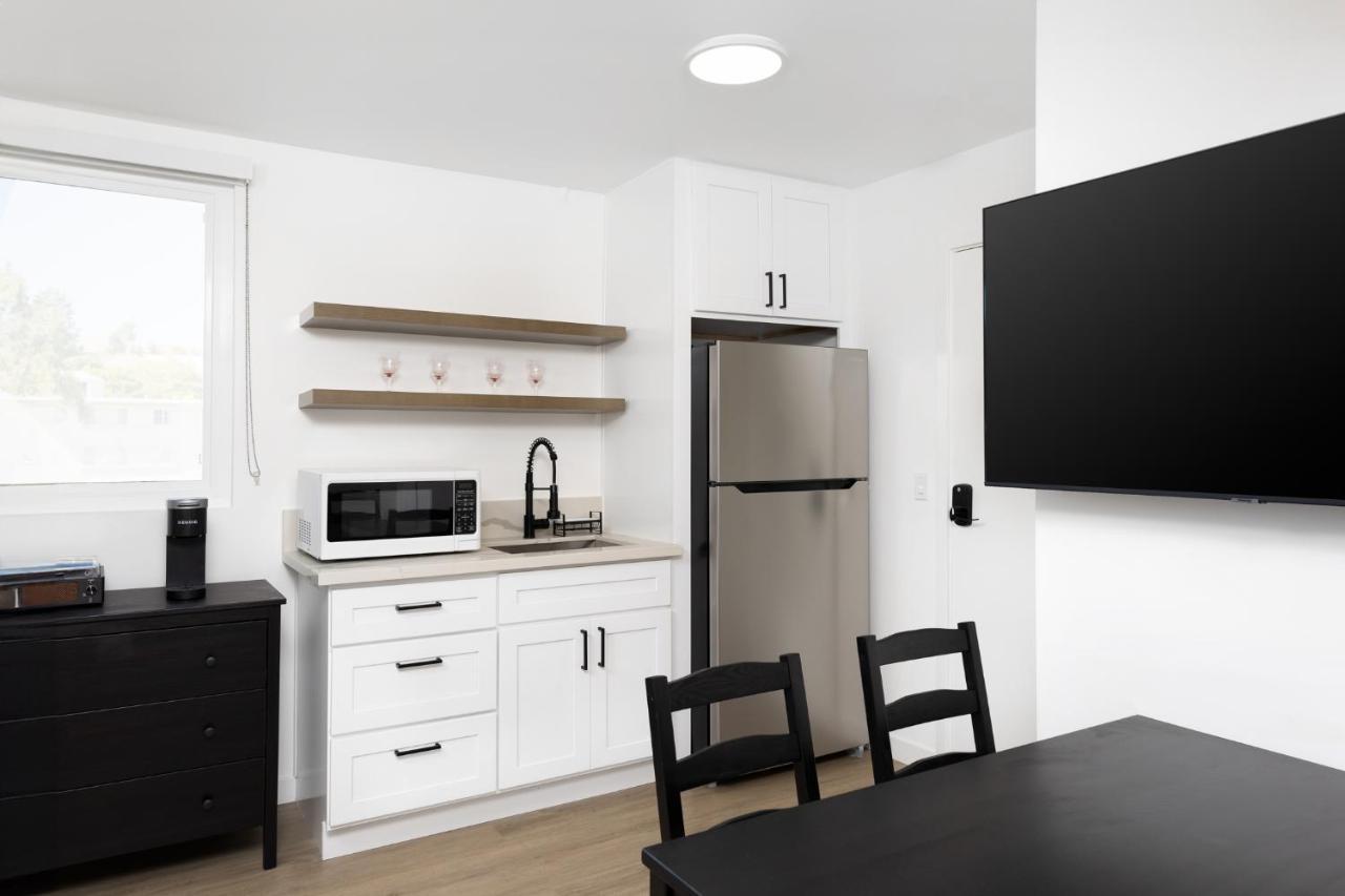 Deluxe Family Suite,1484610113:JPEG