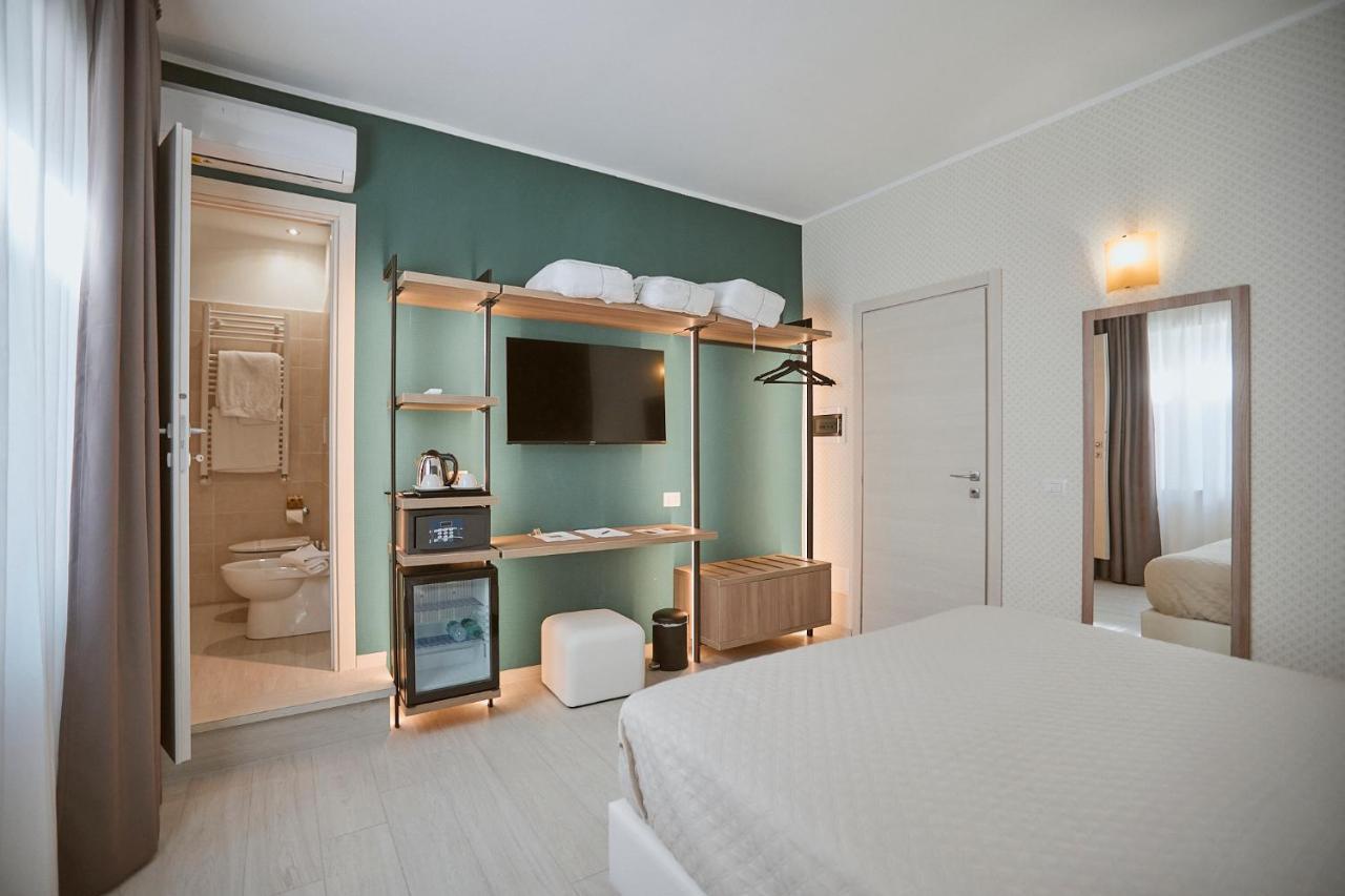Double or Twin Room with Extra Bed