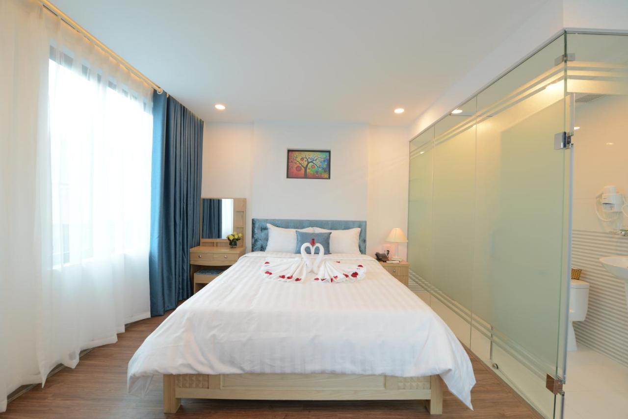 Junior Suite with Balcony