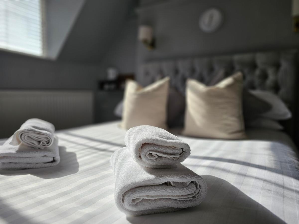 Deluxe Double Room with Castle View