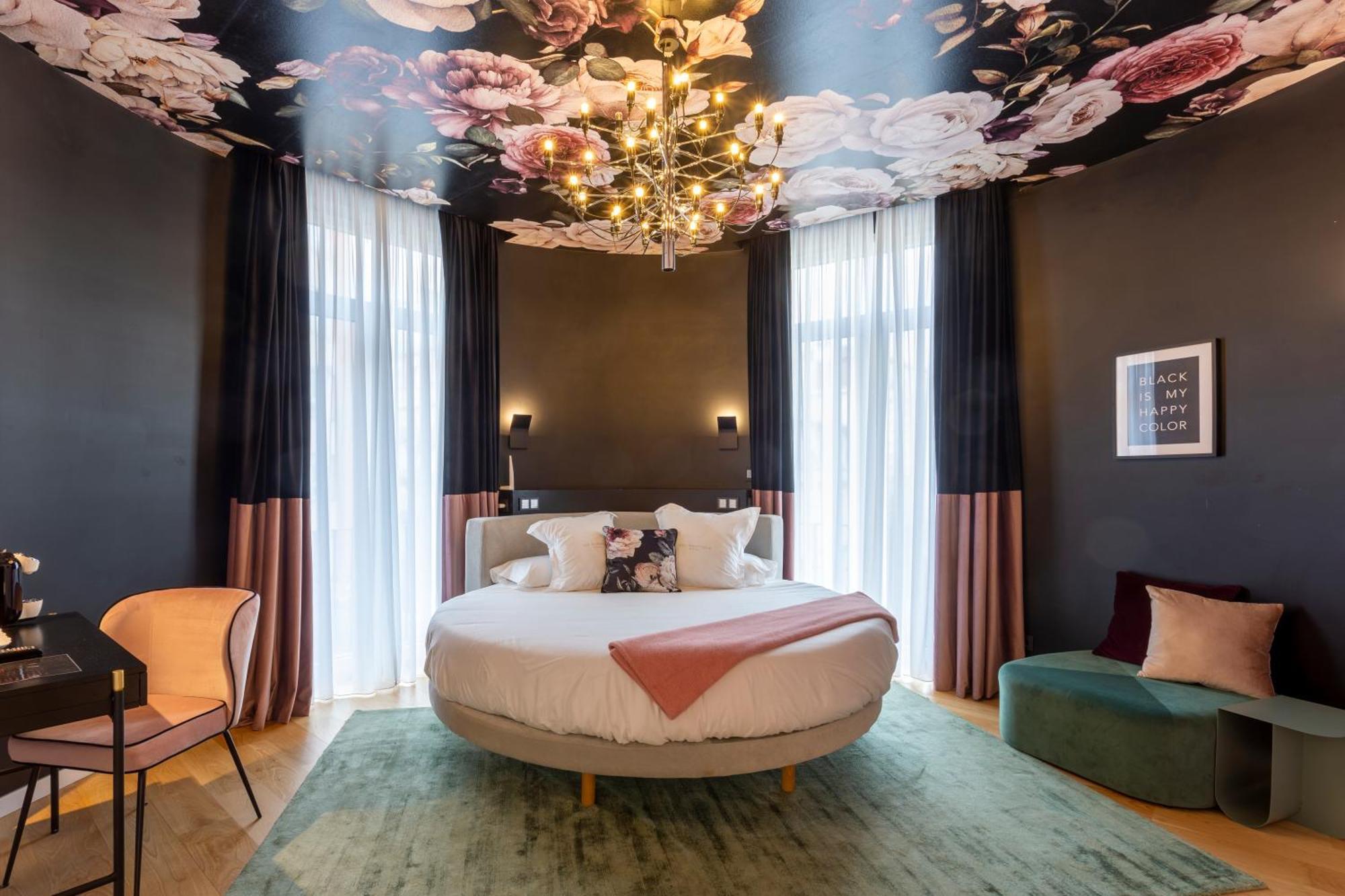 Superior Double Room,1365809975:JPEG