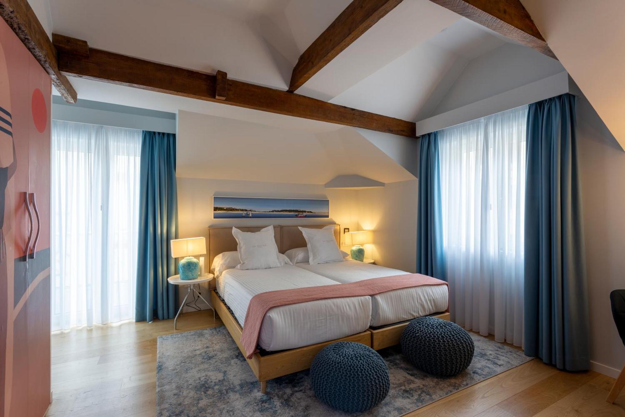 Standard Double or Twin Room Balcony,1486209802:JPEG