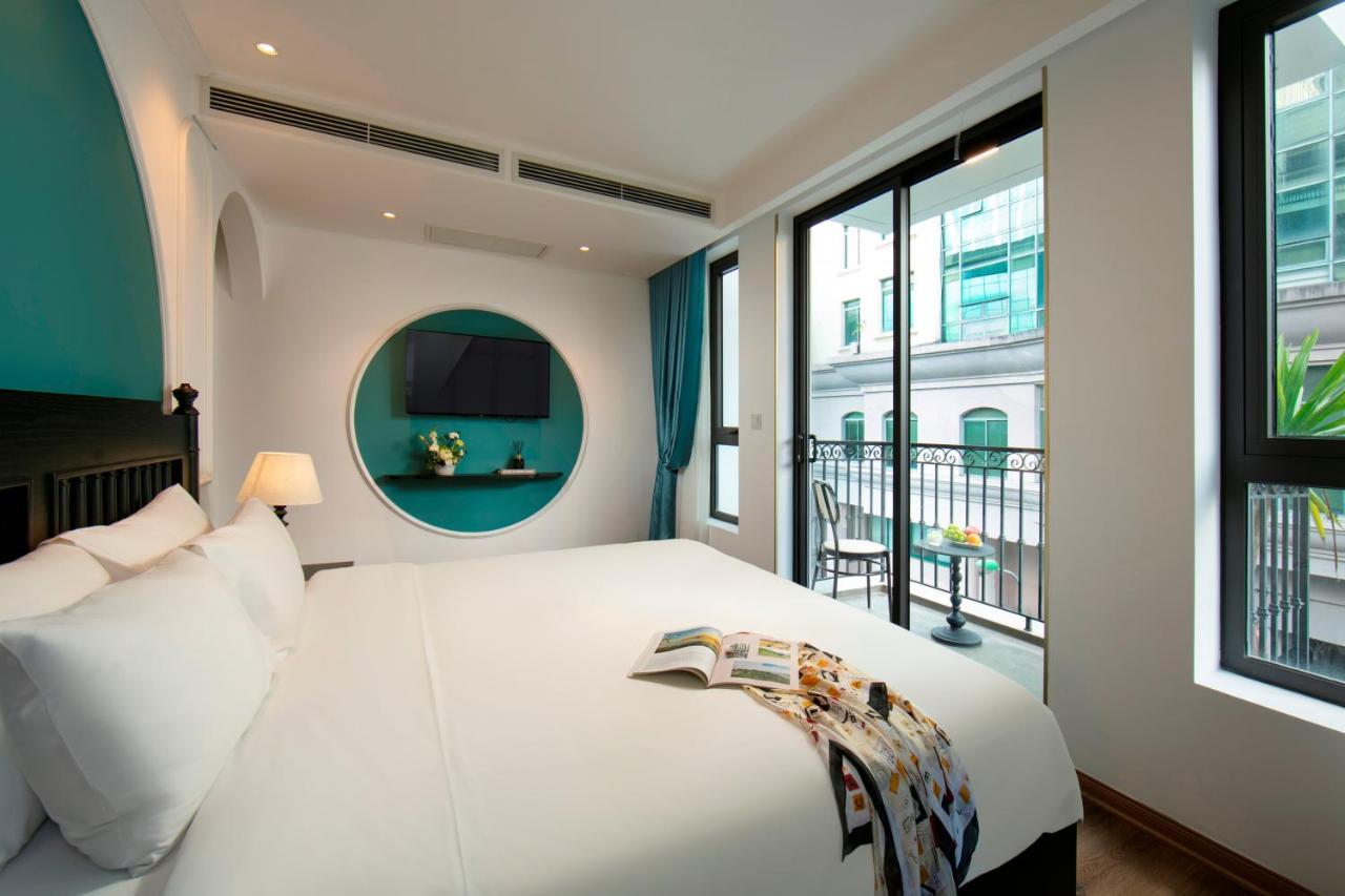 King Room with Balcony