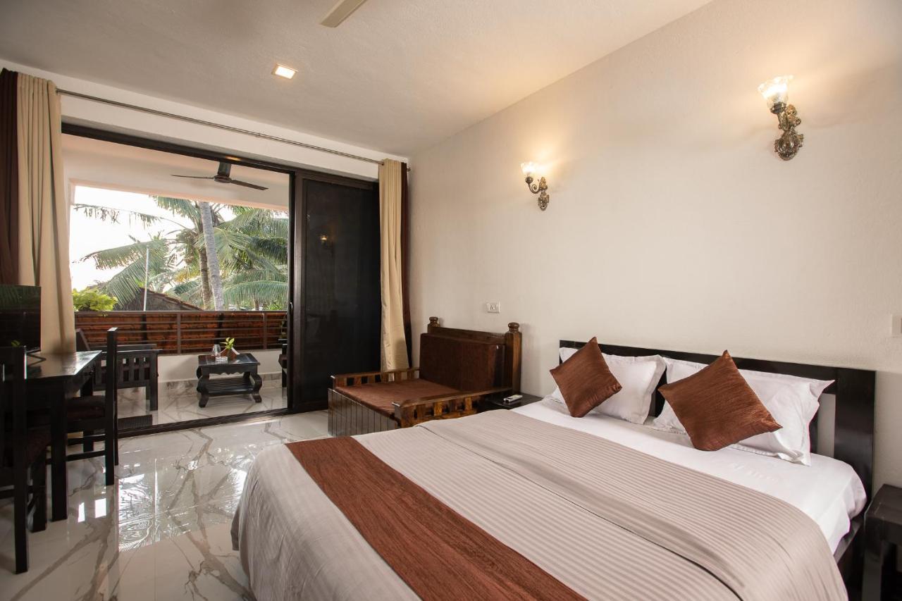 Deluxe Double or Twin Room with Balcony