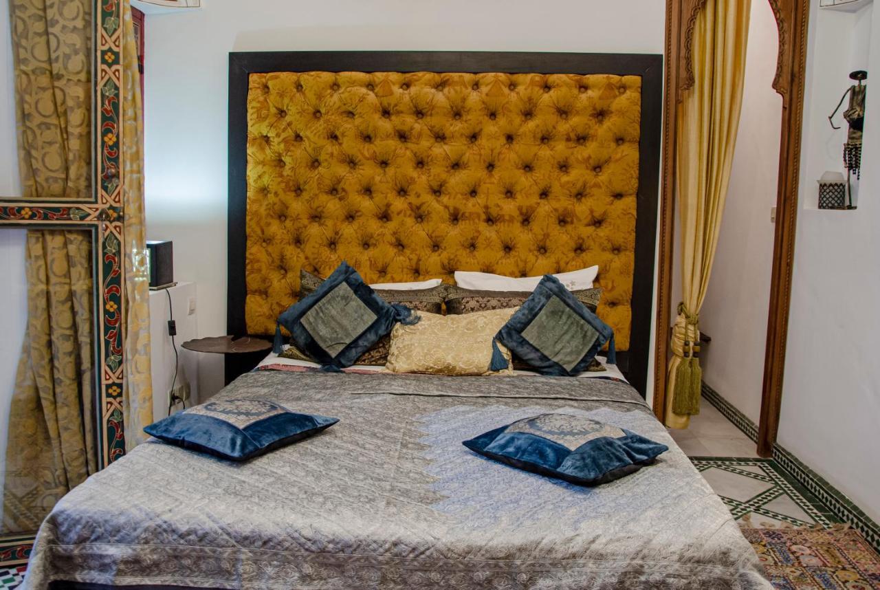 Deluxe Room,1487686369:JPEG