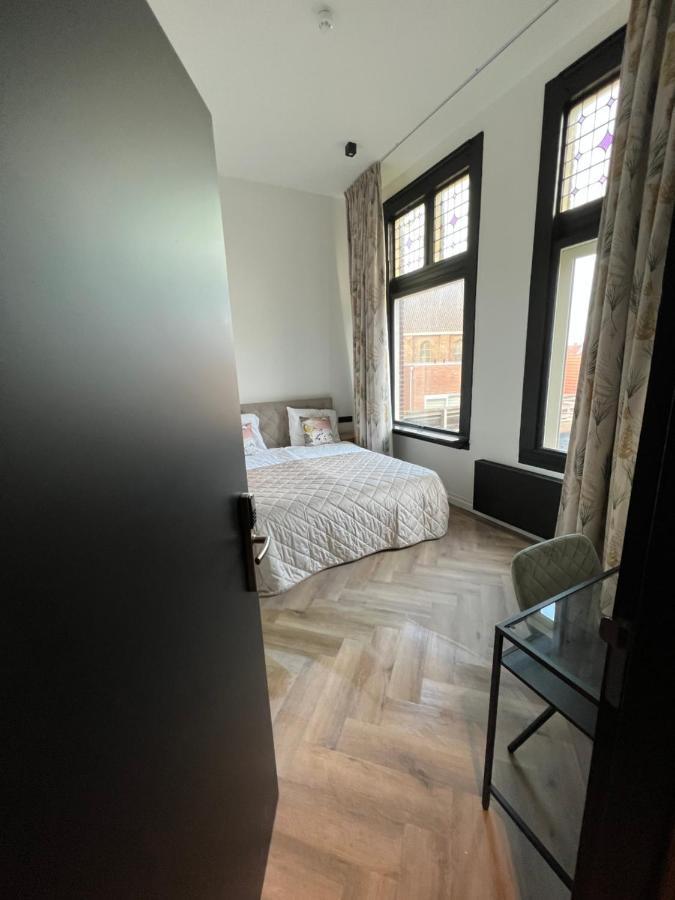 Deluxe Double Room,1487732587:JPEG