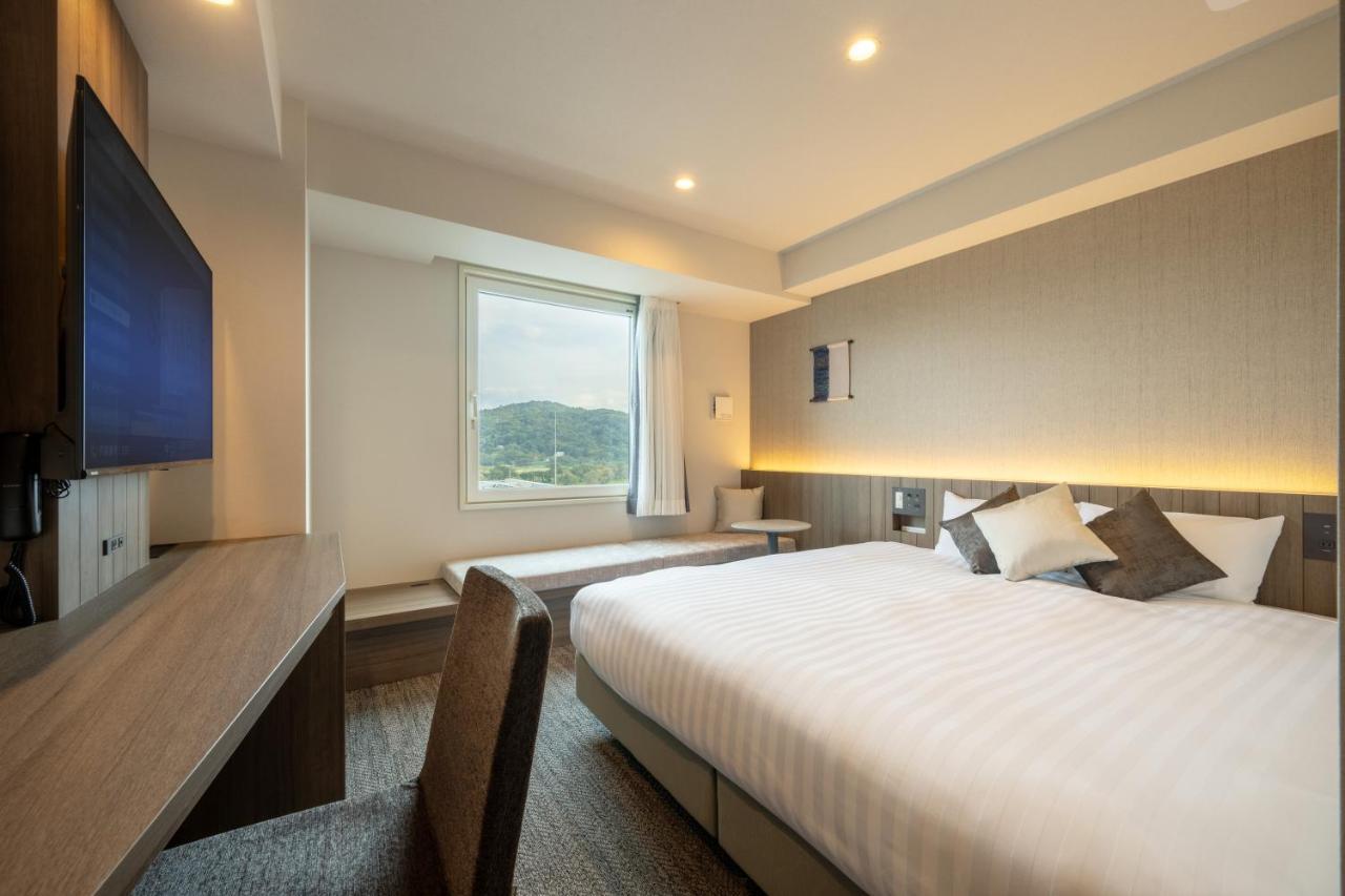 King Room - Non-Smoking