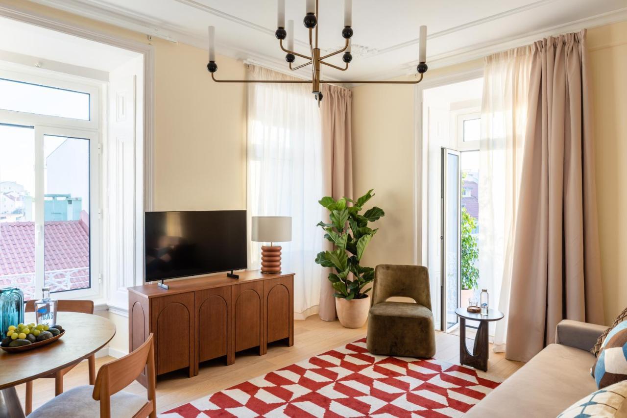 Two-Bedroom Apartment,1492407781:JPEG